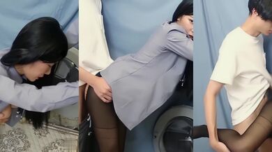 物业小姐姐顾客至上黑丝诱惑后入，颜值过关，娇喘过关，后入、抬腿侧入，爽死这丫的！